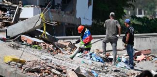 Suman 2 mil 295 muertos y más de 6 mil rescatados por los sismos en Venezuela