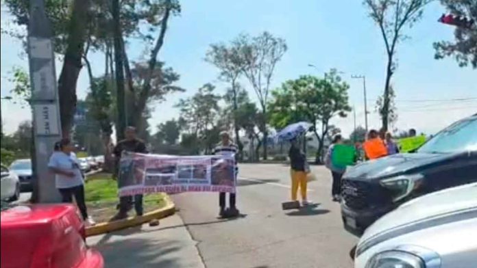vecinos-bloqueo-madero-poniente-inundaciones-morelia