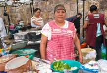 Para estas lluvias nada mejor que un delicioso Churipo y unas Corundas en Casa de Cultura de Morelia