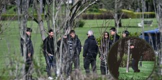 #VIDEO // Messi se despide de su padre en Rosario, entre privacidad y muestras de cariño