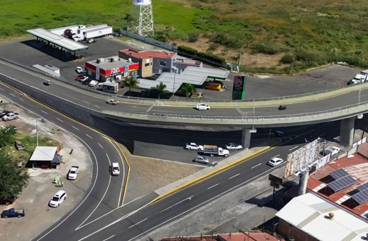 Distribuidor vial en Zamora estará listo para julio de 2027: Rogelio Zarazúa