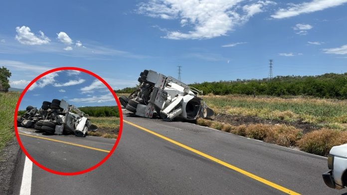 Vuelca camión revolvedor de concreto