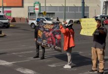#VIDEO // Con pancartas, motociclistas exigen respeto vial en Morelia tras muerte de conductores