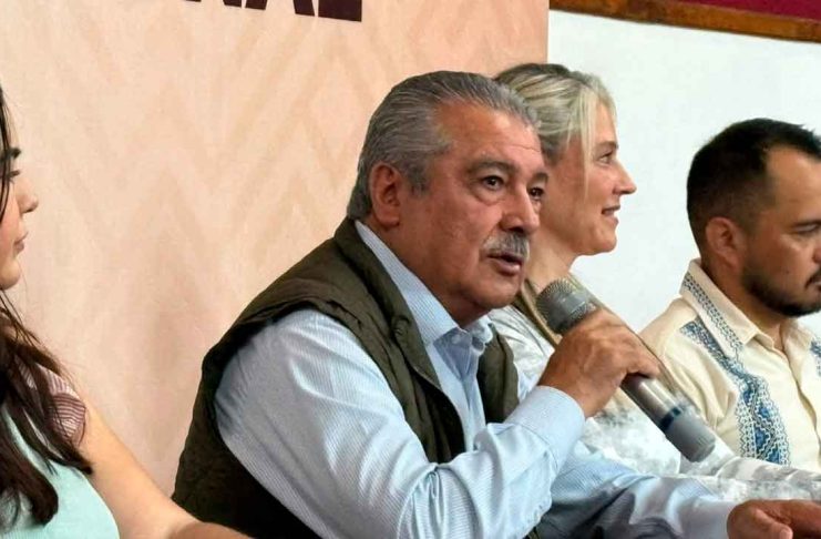 Afirma Morón que está “muy refriteado” lo del tiempo de mujeres en Michoacán