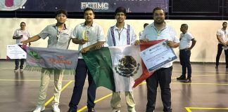 Estudiantes del Cecytem ganan primer lugar en feria internacional de ciencia en Colombia