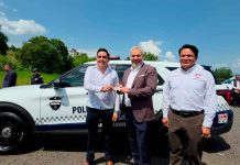 Bedolla entrega patrullas a municipios; destaca modelo “Police Interceptor” igual al de ciudades en EU