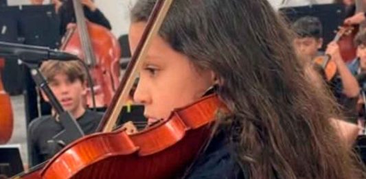 #VIDEO // Muere niña violinista que tocó para el Papa en Acarigua, Venezuela; su madre denuncia negligencia