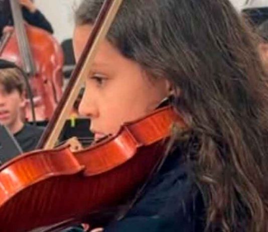 #VIDEO // Muere niña violinista que tocó para el Papa en Acarigua, Venezuela; su madre denuncia negligencia