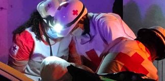 Hombre irrumpe en reunión y asesina a machetazos a la nueva pareja de su ex en Veracruz