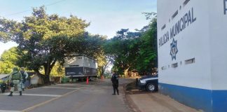 Criminales balean caseta policial, en Ario de Rosales