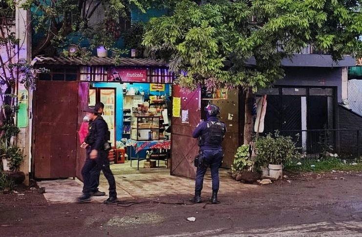 Grave hombre tras ser baleado en tienda de Zamora