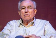 Rubén Rocha Moya vuelve a tomar la gubernatura de Sinaloa tras 112 días de investigación de la FGR