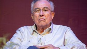 Rubén Rocha Moya vuelve a tomar la gubernatura de Sinaloa tras 112 días de investigación de la FGR
