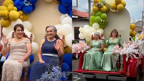Corona Yohana Mendoza a la Reina y Princesas Miss 60´S 2026 en Ario.