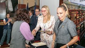 Sistema bibliotecario de la UMSNH con insignia de calidad en gestión de Yarabí Ávila
