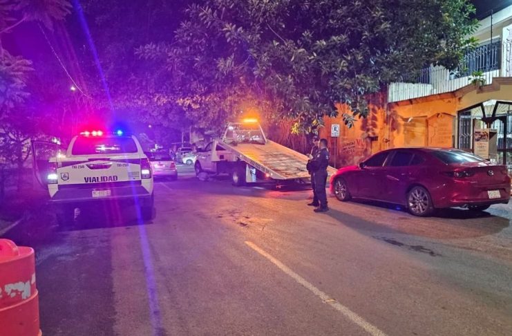 Conductora arrolla a agente de Tránsito durante alcoholímetro en La Piedad