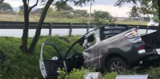 Se registra volcadura de camioneta en la Morelia-Pátzcuaro