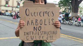 ¡Ni un peso más! Se manifiestan colectivos contra incremento a tarifa del transporte público