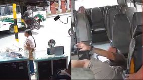 #VIDEO // Motociclista choca contra un bus y termina dentro del autobus