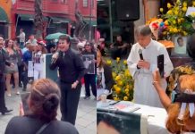 #VIDEO // Rinden homenaje a Juan Gabriel en la Plaza Garibaldi de la Ciudad de México a 10 años de su muerte