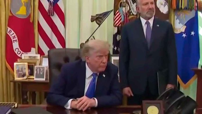 Trump-firma-orden-de-Turismo-de-partos
