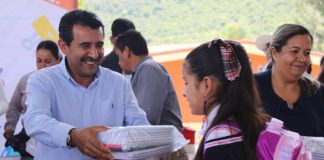 Continúa el apoyo a la educación: Gabriel Molinero entregará útiles escolares por tercer año consecutivo