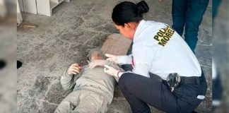 Adulto y adolescente resultan lesionados tras volcadura de camión en Tumbisca, Morelia