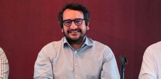 Tras dejar su cargo en Morena, Andy López Beltrán busca una diputación federal
