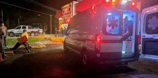 Empistolados asaltan Oxxo, en la carretera “libre” Uruapan-Pátzcuaro
