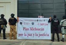 SSP brinda apoyo operativo en cateo de la FGE en Tanhuato; aseguran 12 armas, equipo táctico y vehículos