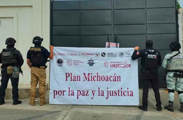 SSP brinda apoyo operativo en cateo de la FGE en Tanhuato; aseguran 12 armas, equipo táctico y vehículos