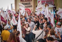 “No está sola, presidenta”: Gladyz Butanda y más de mil personas respaldan a Sheinbaum desde Jacona