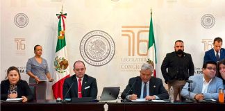 Con 39 votos a favor, Congreso avala prórroga de licencia a Torres Piña