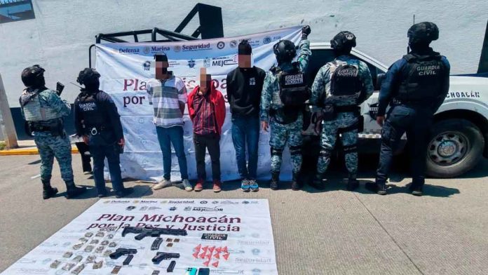 detienen-3-sujetos-armados-droga-persecucion-zamora