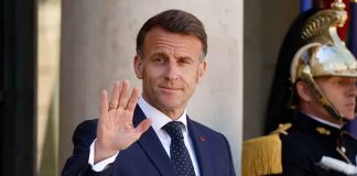 Las normas de Macron con los móviles entran en vigor en los institutos