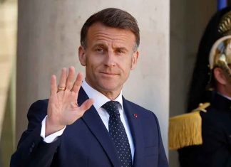 Las normas de Macron con los móviles entran en vigor en los institutos