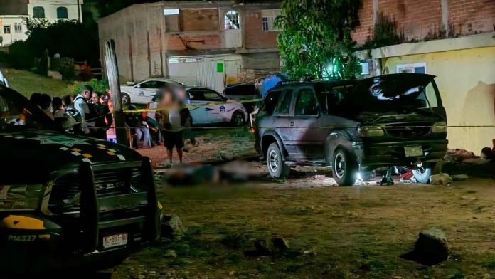 hombre-muere-desmayarse-reparando-camioneta-morelia