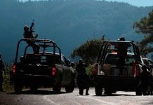 Investigan muerte de capitán de la Guardia Nacional en carretera Tepalcatepec-Aquila