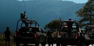 Investigan muerte de capitán de la Guardia Nacional en carretera Tepalcatepec-Aquila