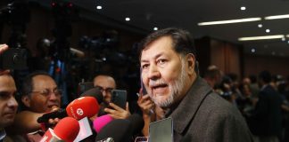 Noroña respalda a Andy López Beltrán y califica de “arbitrario” el retiro de su visa