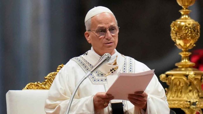 papa-estadounidense-visita-francia-reunion-victimas-abuso