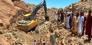 Sube a más de 100 la cifra de muertos tras derrumbe en una mina de oro en Zamboye