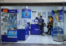 Se quedan sin línea celular miles de usuarios por no registrar sus datos; saturan sucursales y plataformas