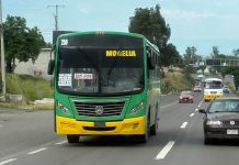 Transportistas realizan actualización de la tarifa a 12 pesos ante alza en costos de operación