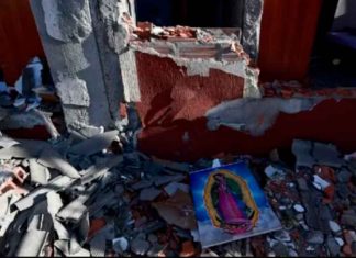 Hallan figura de la Virgen de Guadalupe intacta entre los escombros en Colombia