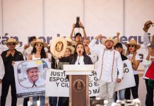 “Quieren meterme a la cárcel para regresar a saquear Uruapan”, acusa alcaldesa