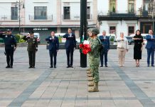 Alfonso Martínez Alcázar encabeza izamiento de Bandera y da inicio a los festejos patrios en Morelia