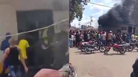 #VIDEO // Hombre que asesinó a su hijo de tres años en Venezuela casi es linchado por la comunidad