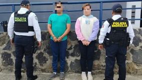 Policía Morelia recupera vehículo robado y detiene a dos hombres