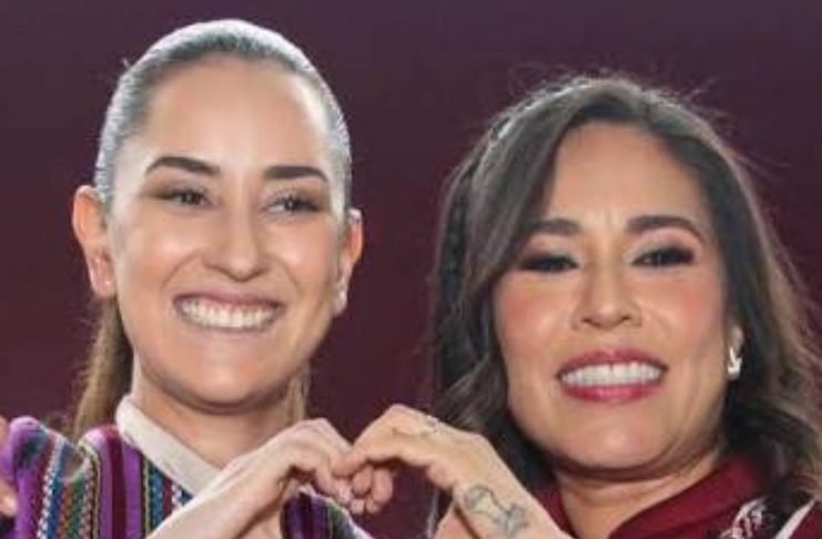#VIDEO // Remueven a la senadora que llevó a su informe a la imitadora de Claudia Sheinbaum
